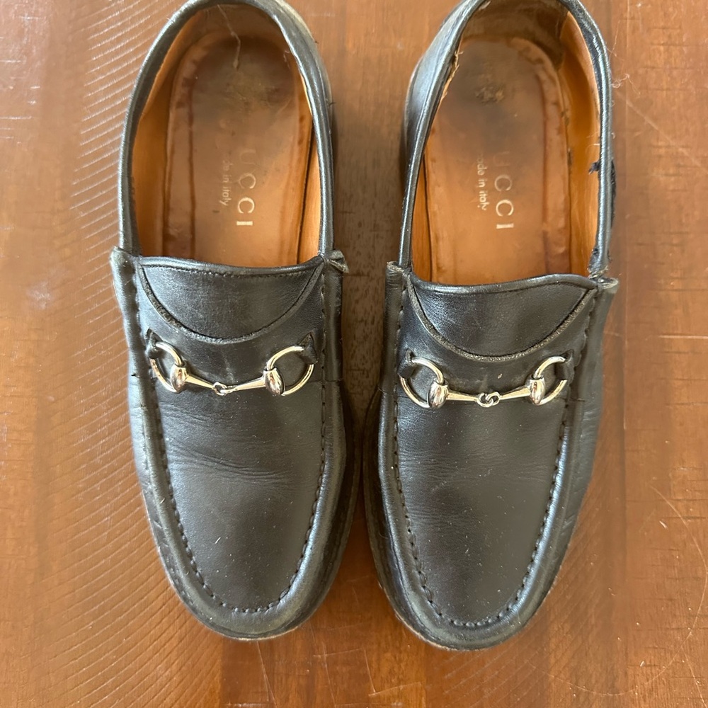 6.5 authentic Gucci Black Leather Slip-On Loafers with Silver Detail